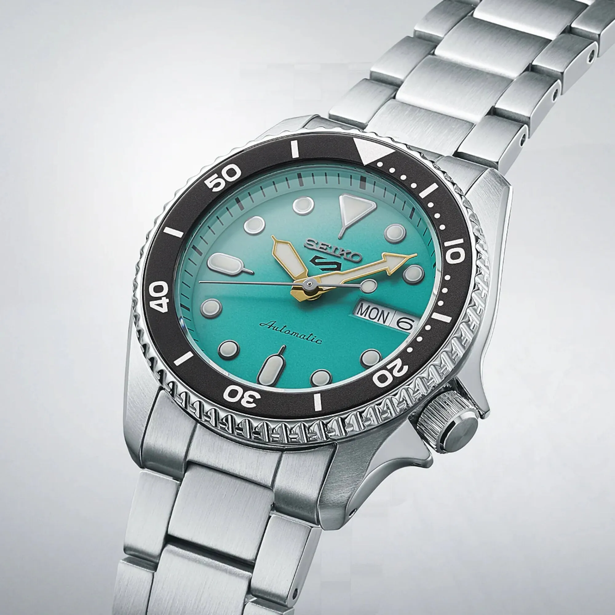 5 sports Men Automatic Green Dial Analog Stainless steel Watch SRPK33K1