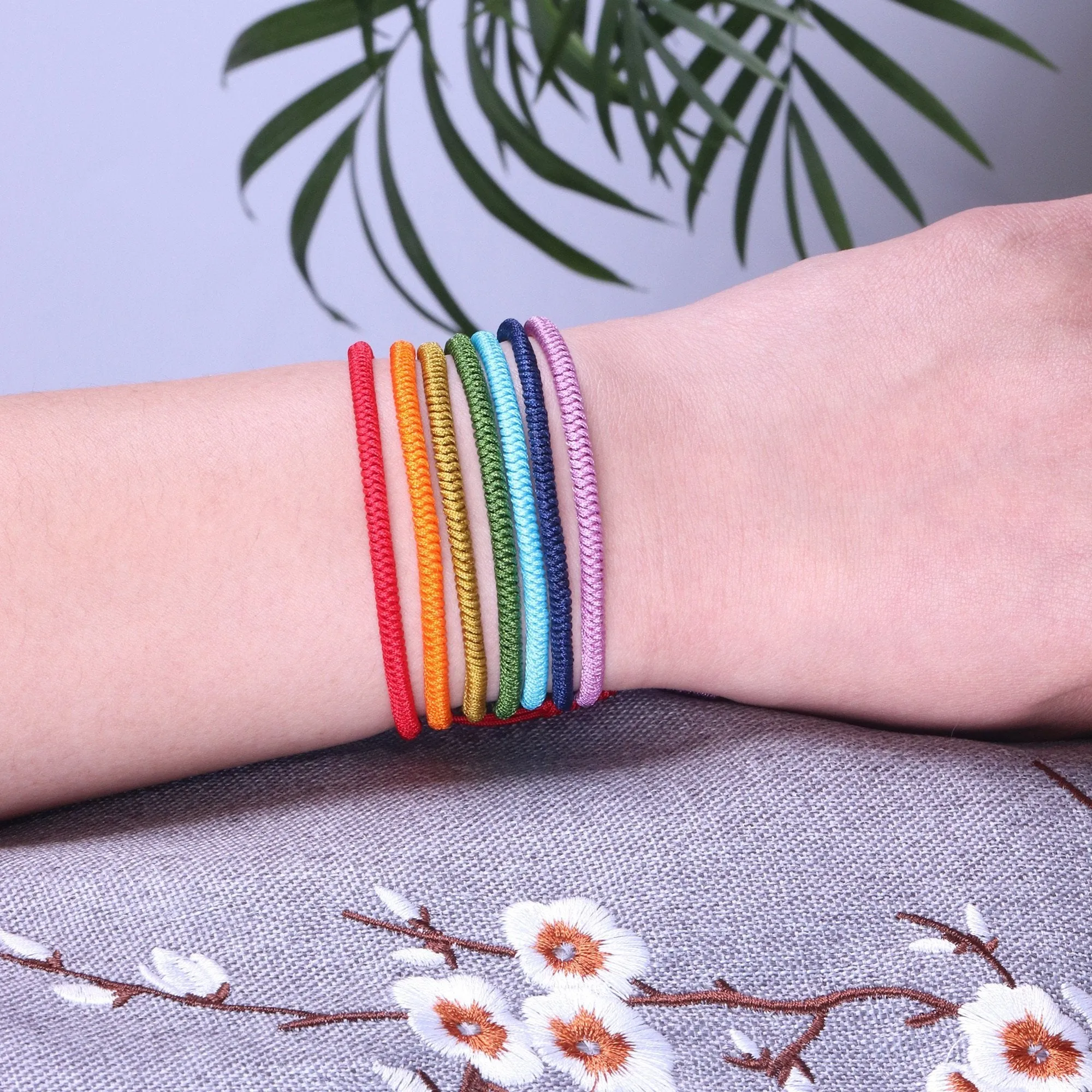 7 Chakra Lucky Handmade Buddhist Knots Rope Bracelet