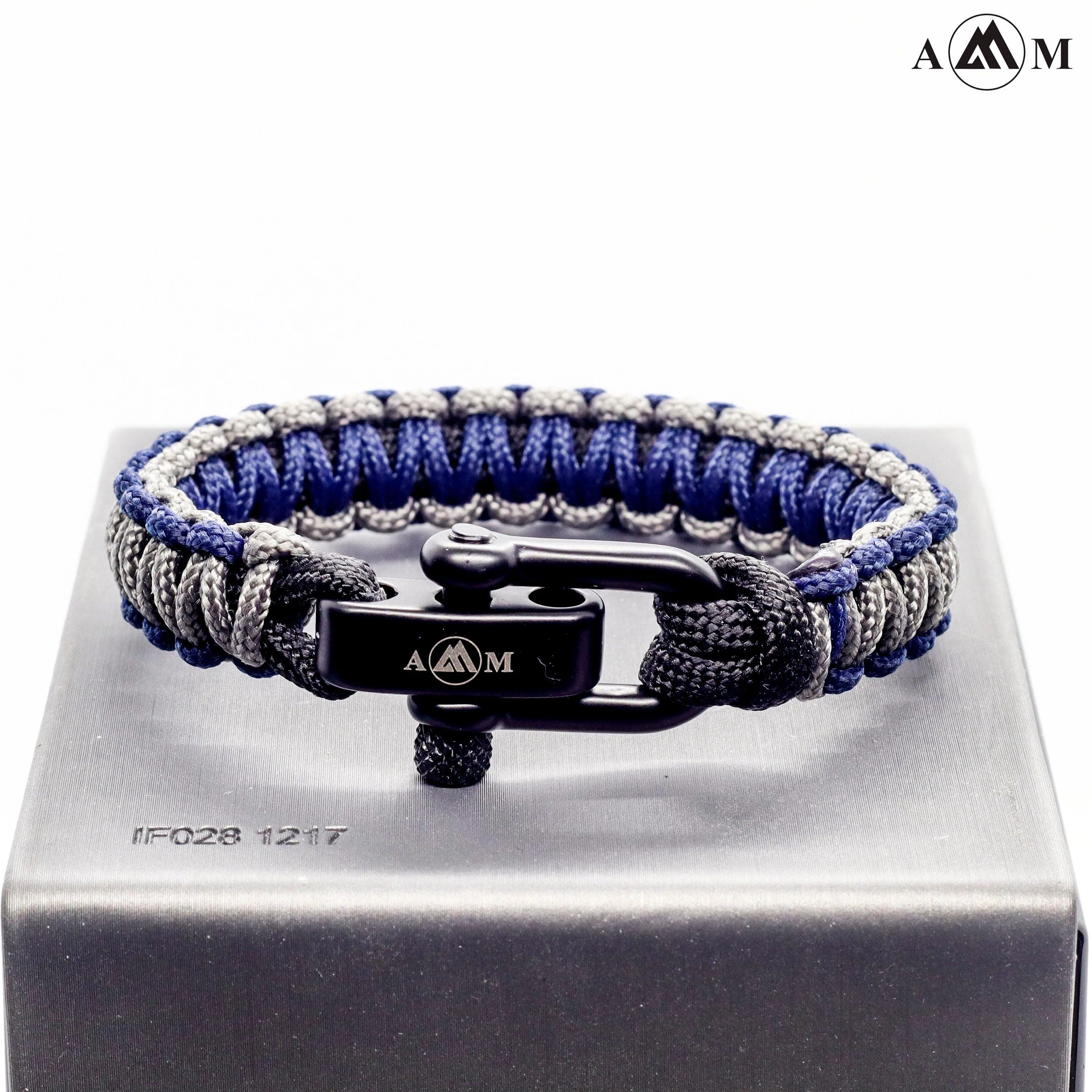 ADJUSTABLE PARACORD braided woven BRACELET, women Buckle bracelet