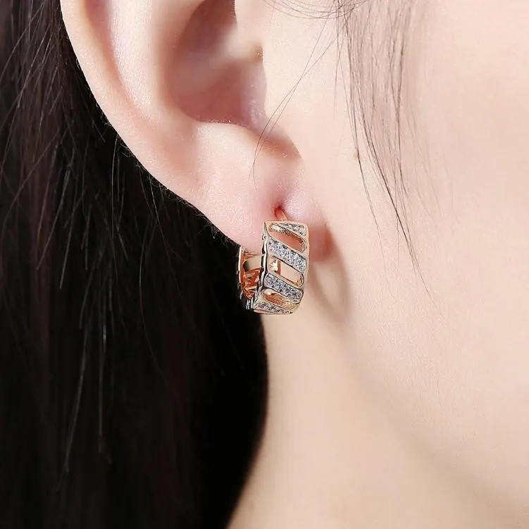 Austrian Crystal Curved Huggies in 18K Gold Plating - Hypoallergenic & Comfort Fit