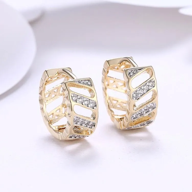 Austrian Crystal Curved Huggies in 18K Gold Plating - Hypoallergenic & Comfort Fit