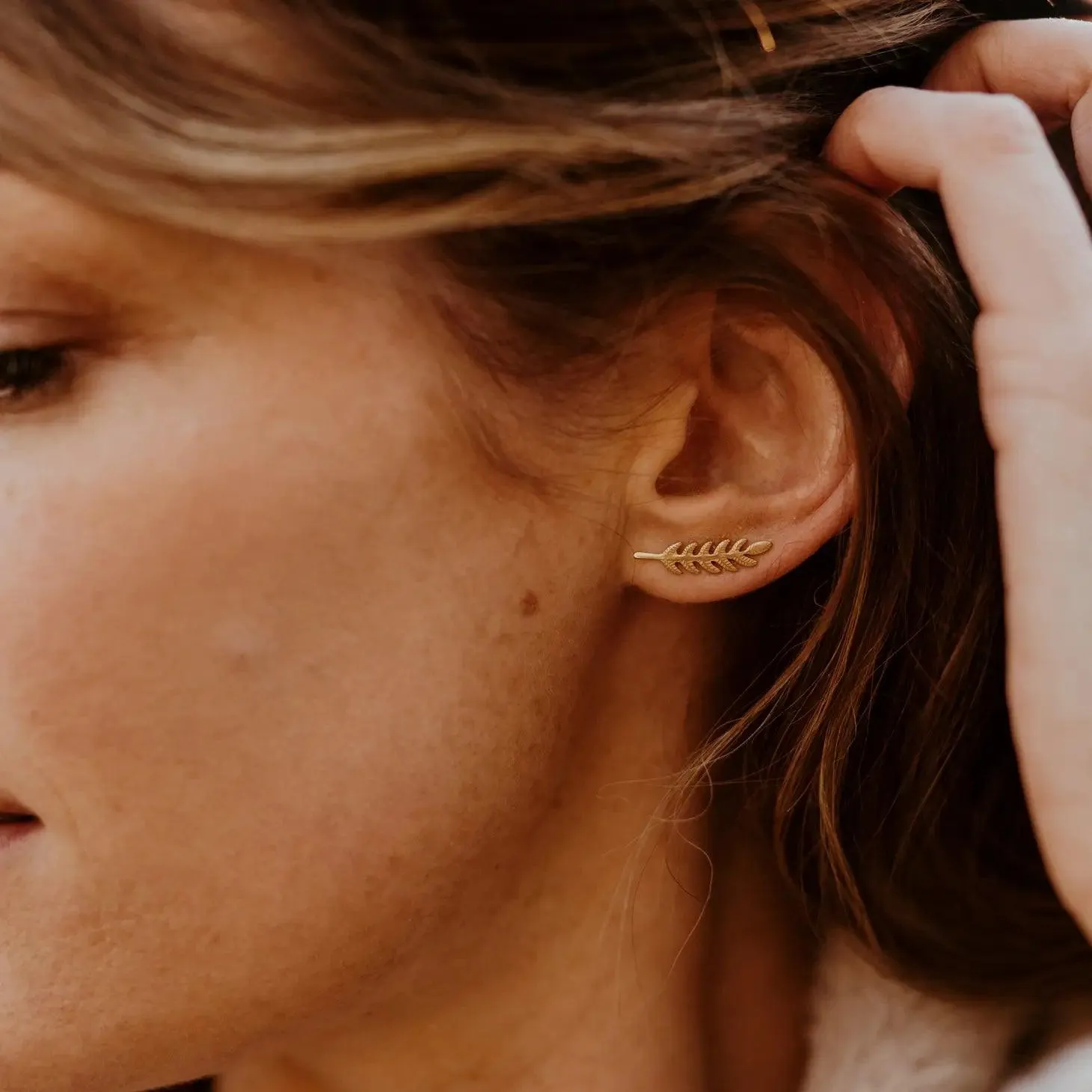 Brass Leaf Ear Crawler