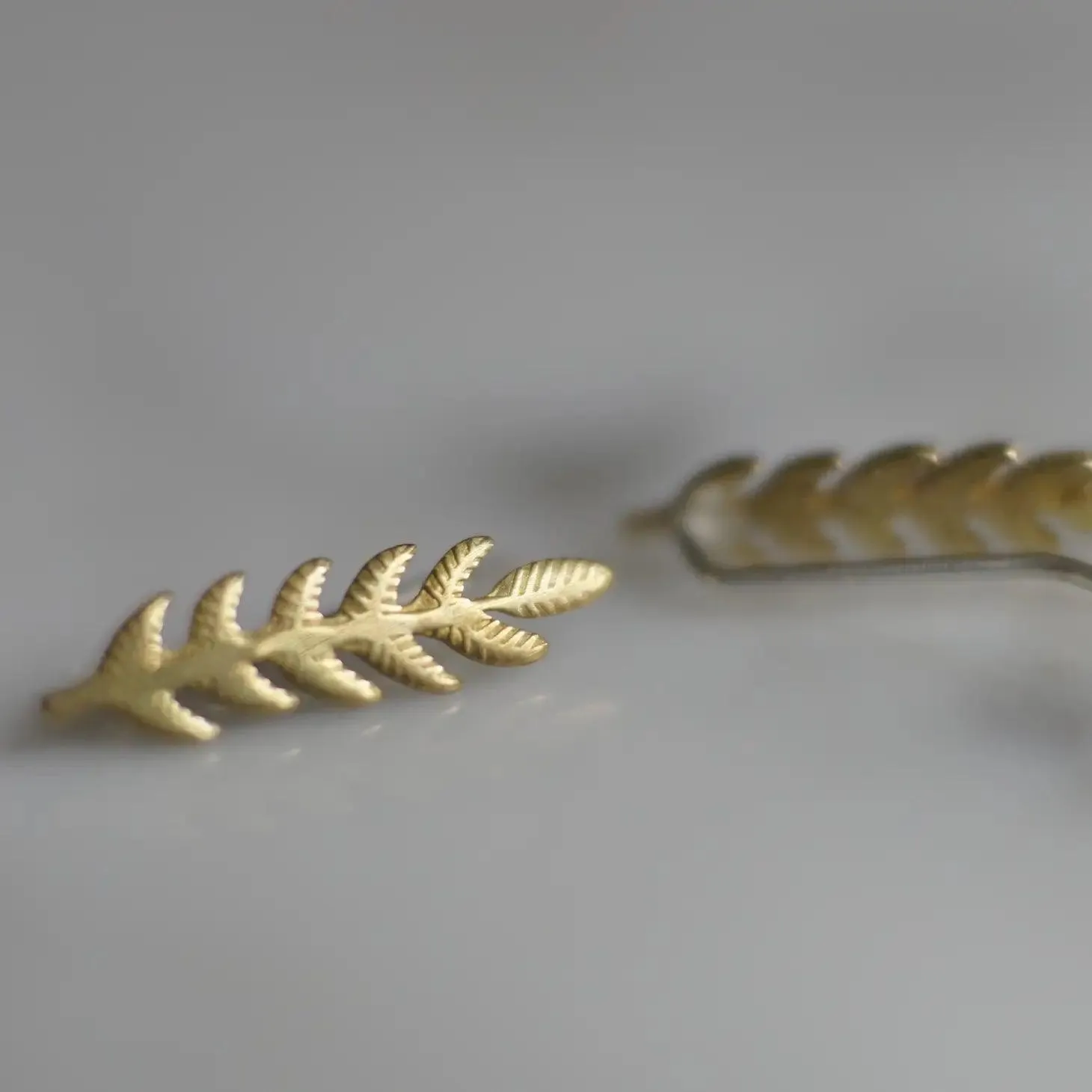 Brass Leaf Ear Crawler