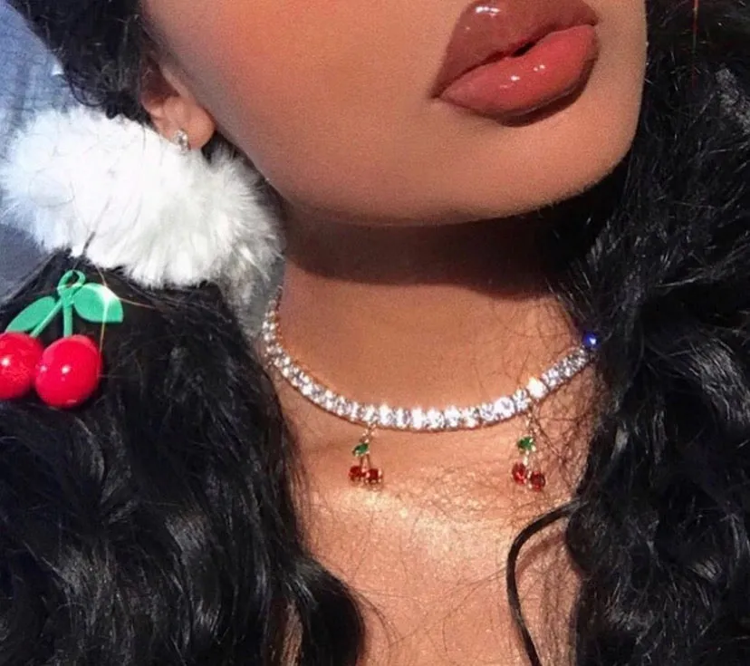 Cherry tennis choker