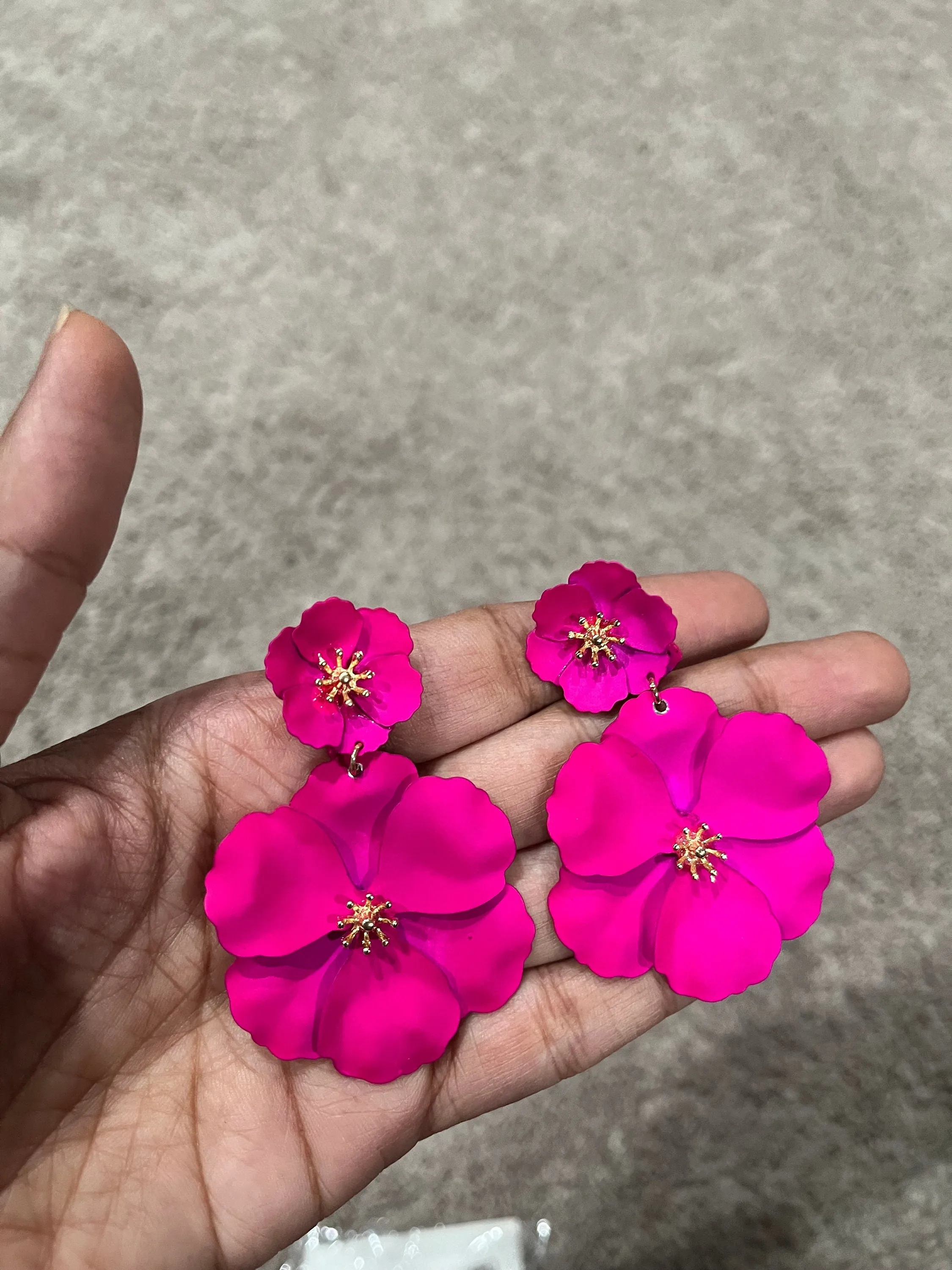 Clip on Hot pink  earrings, clip on flower fuchsia earrings, clip on pink earrings, clip on fuchsia earring 2.5 inch