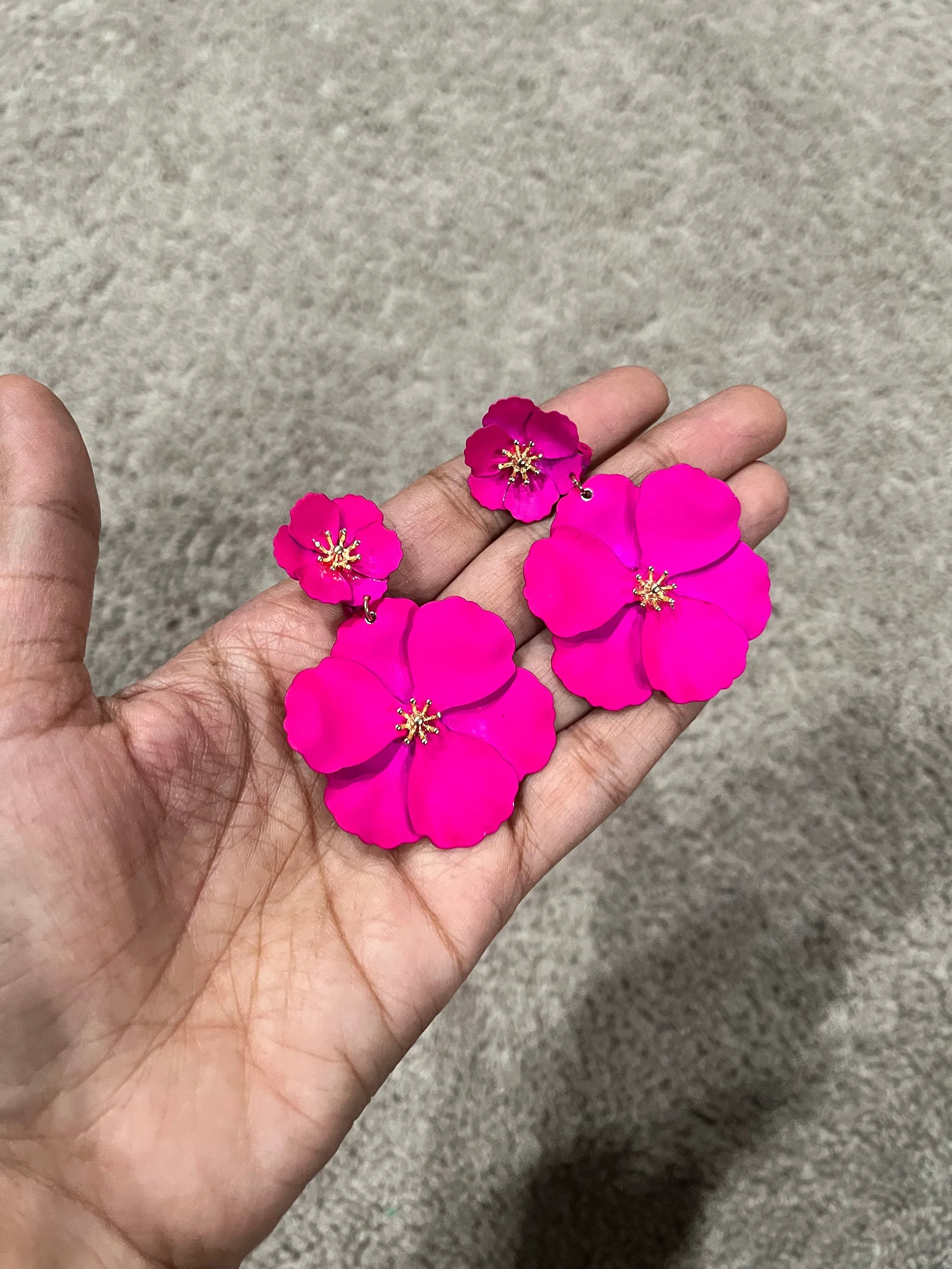 Clip on Hot pink  earrings, clip on flower fuchsia earrings, clip on pink earrings, clip on fuchsia earring 2.5 inch