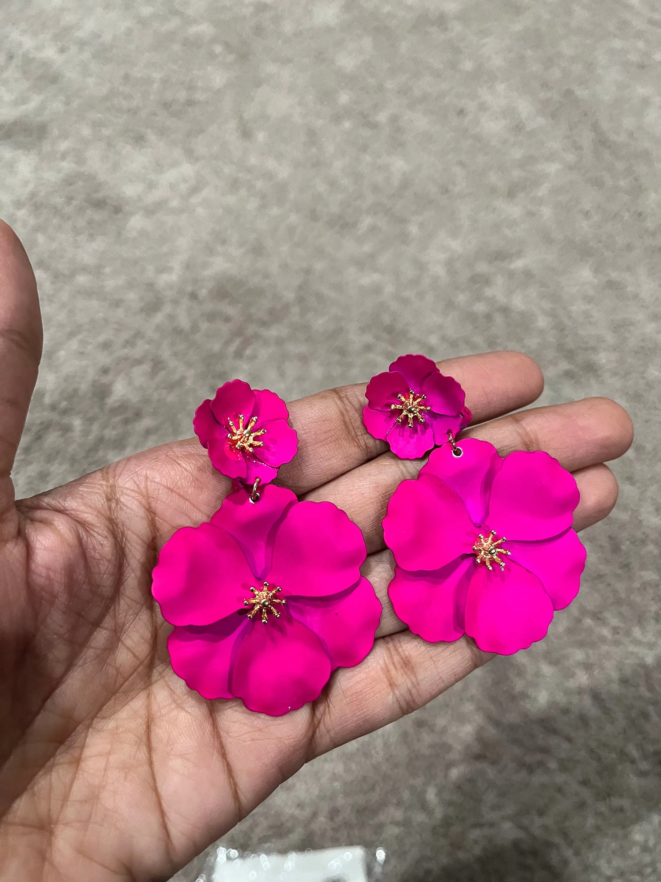Clip on Hot pink  earrings, clip on flower fuchsia earrings, clip on pink earrings, clip on fuchsia earring 2.5 inch