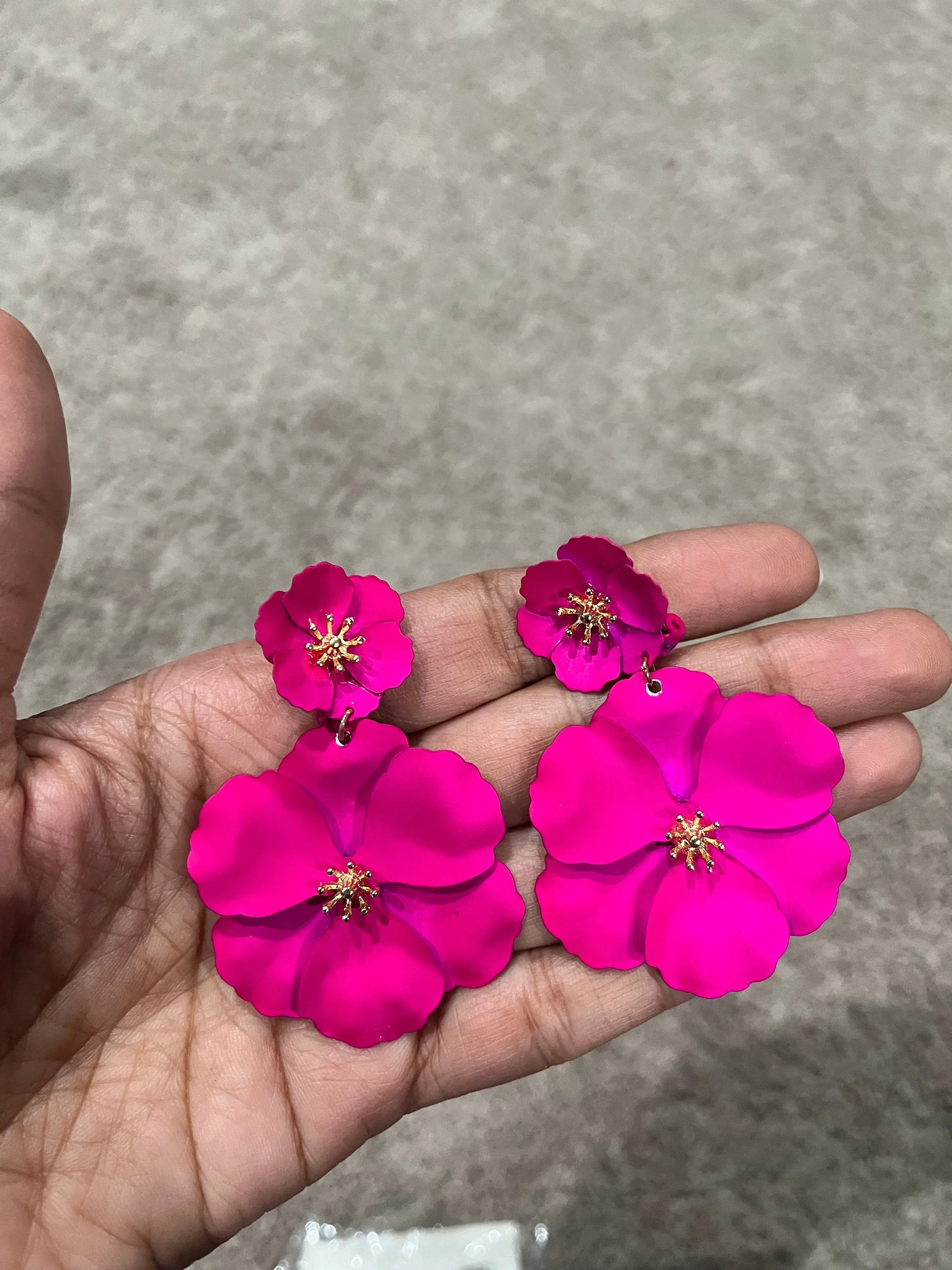 Clip on Hot pink  earrings, clip on flower fuchsia earrings, clip on pink earrings, clip on fuchsia earring 2.5 inch