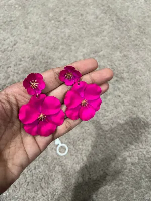 Clip on Hot pink  earrings, clip on flower fuchsia earrings, clip on pink earrings, clip on fuchsia earring 2.5 inch