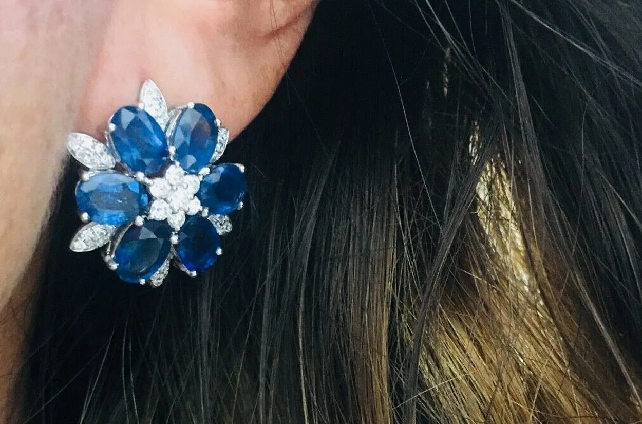 Earrings Flowers with Blue Sapphires & Diamonds