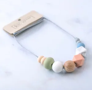 East London Baby Co Teething Necklace: Leyton