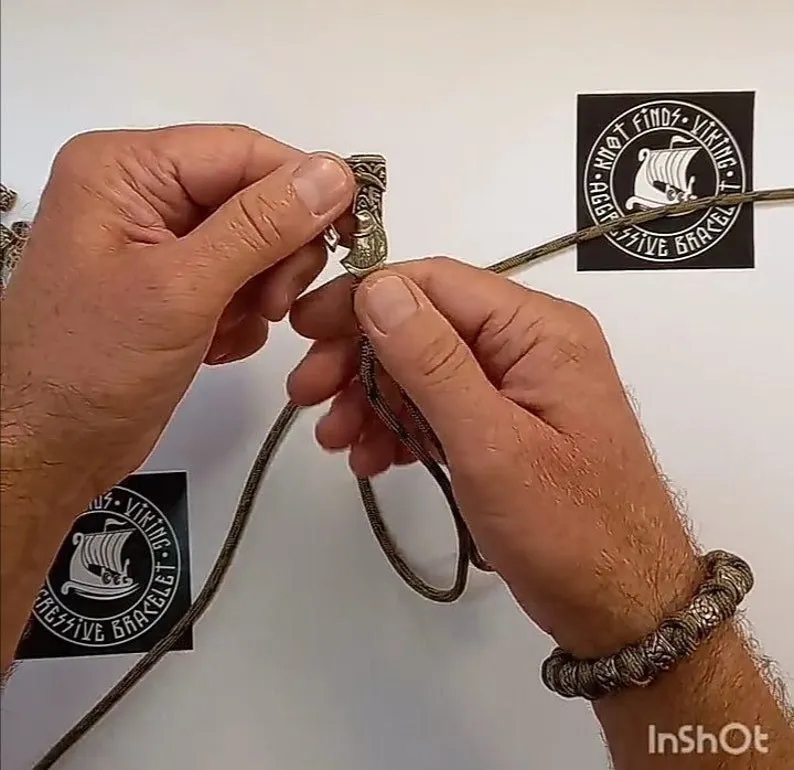 Instruction for the weaving paracord bracelet. Viking jewelry. Mens accessories. DIY gift. Tutorials weaving.