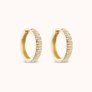 Juli Hoops