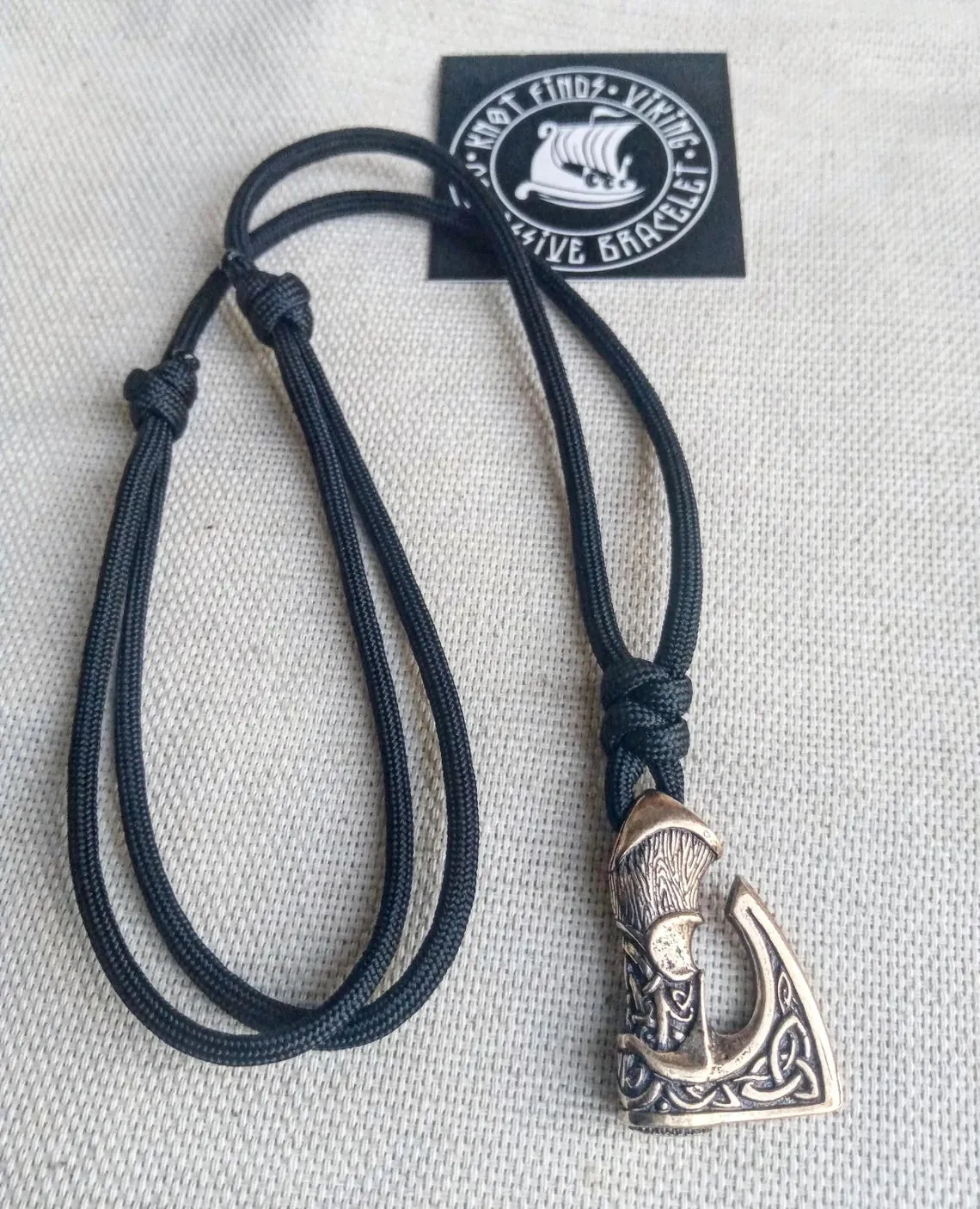 Men's necklace. Paracord necklace with pendant. Necklace Mjolnir. Celtic knot. Northern necklace.