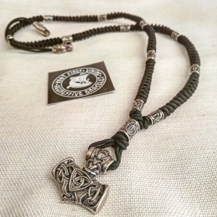 Mjöllnir black necklace. Paracord jewelry. Viking style. Mens accessories. Thor's Hammer pendant.