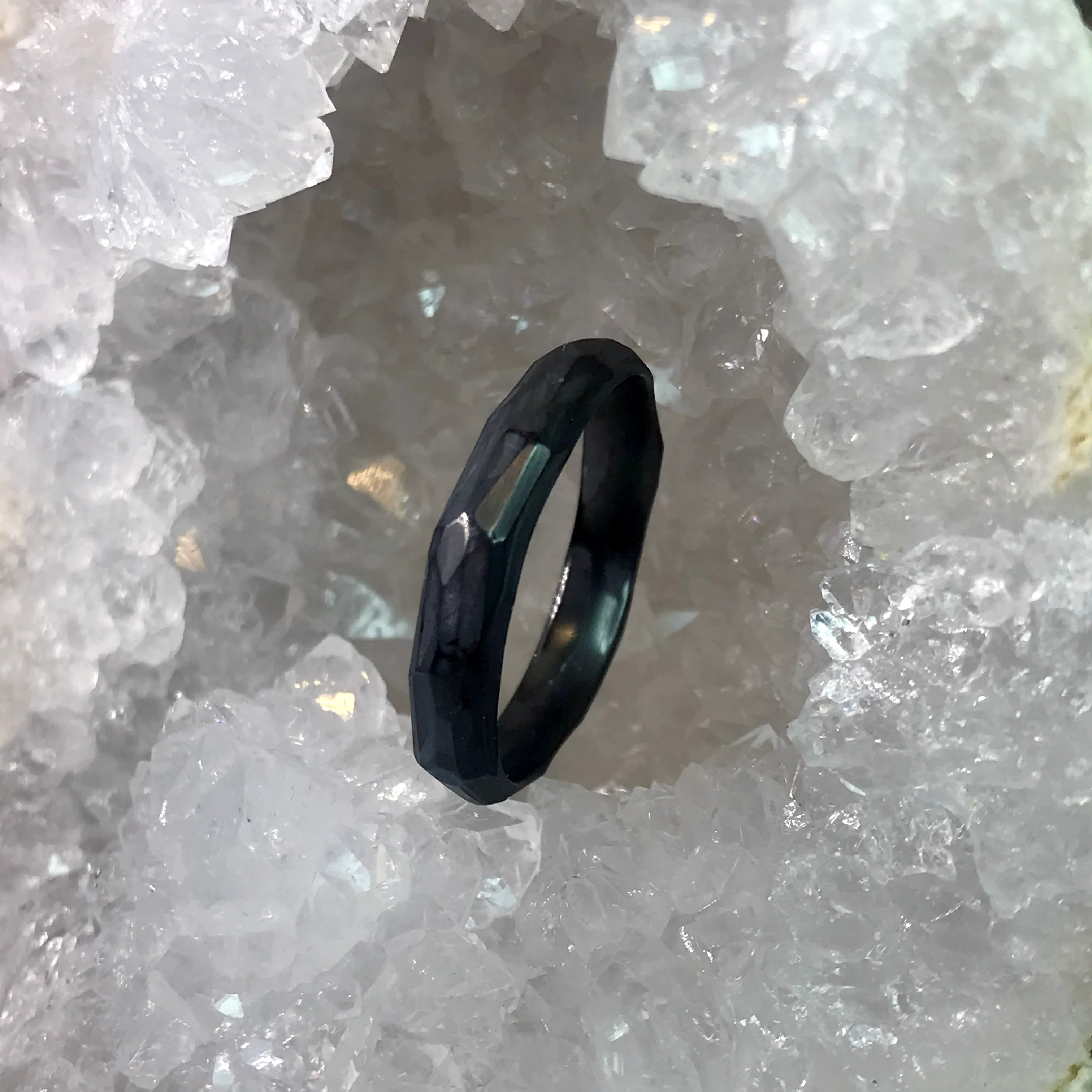 The Hourglass - Carbon Fiber Glow Ring
