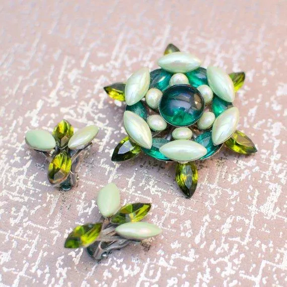 Vintage 1950s Light Green and Dark Green Rhinestone Statement Earrings, Clip On