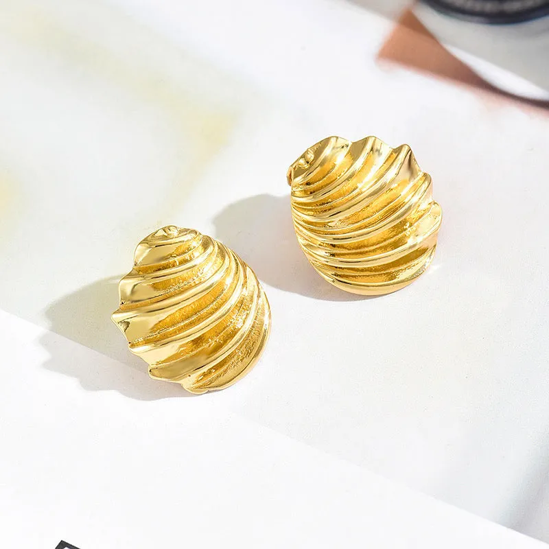 Vintage Clip on Earrings