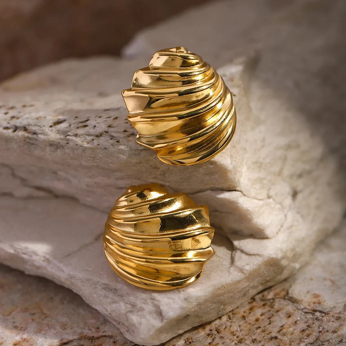 Vintage Clip on Earrings