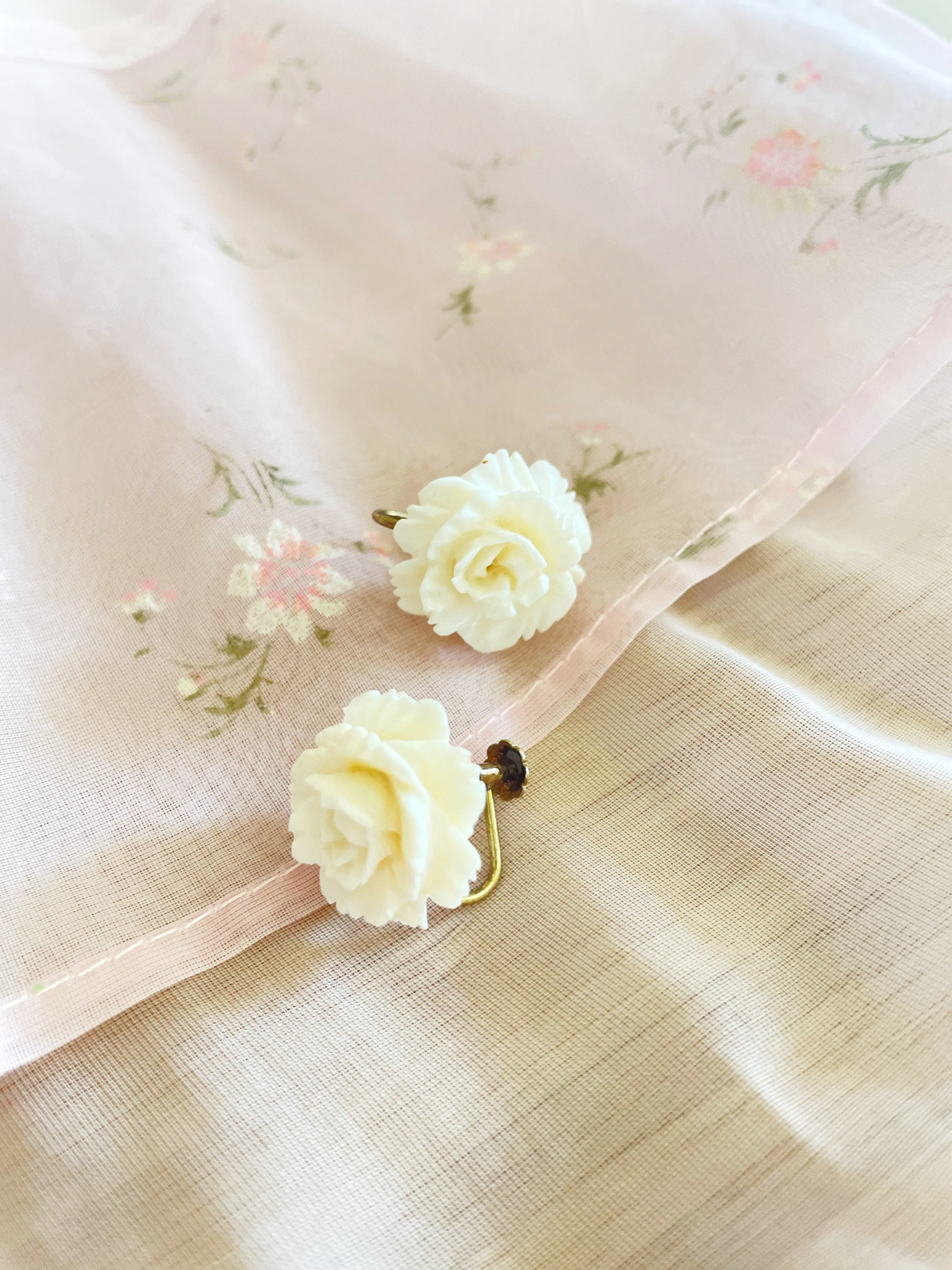 Vintage Cream Coloured Rose Clip On Earrings