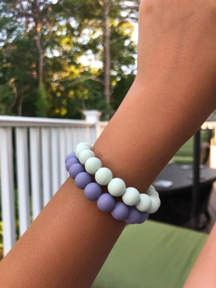 Wink Silicon rubber 9MM bead bracelets